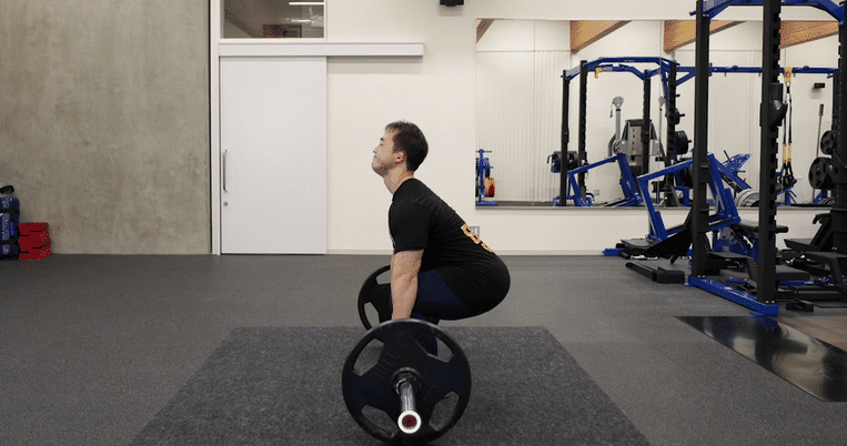 Proper Deadlift Form - What happens when the knees get in the way