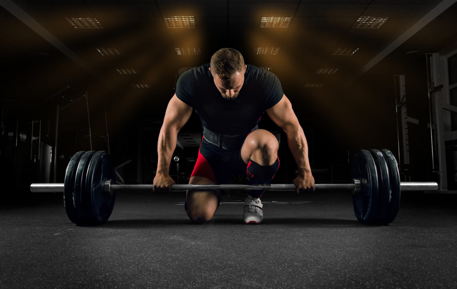 Bro thinks it's the world series Grown man deadlifting a plate